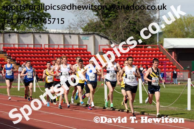 Senior mens 5000 metres, North Eastern Track and Field Champs, Gateshead Stadium. Photo: David T. Hewitson/Sports for All Pics
